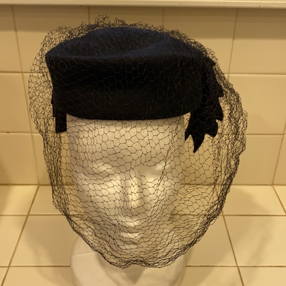 Vintage Betty Co Ed Pillbox hat for collection - Picture 2 of 10